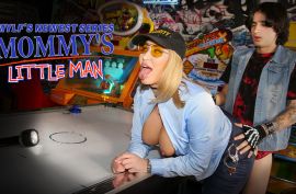 Сисястую курву шпилит здоровый хрен