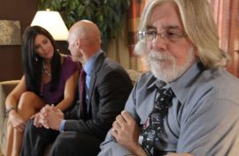 Сексуальная брюнетка захотела хрен