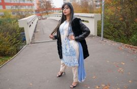 Снял сиськастую телочку для траха