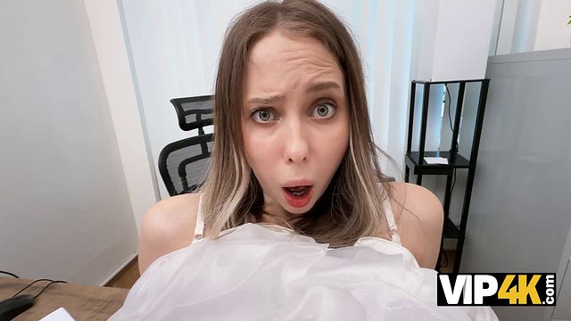 Хорошо ебут анальную дырку